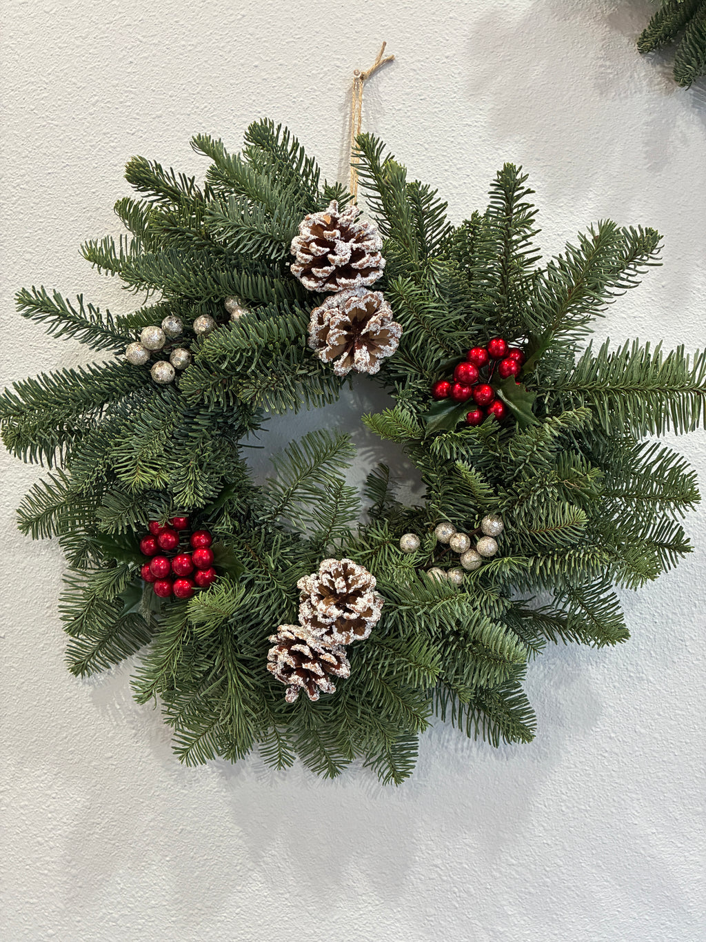 16" Holiday Wreath